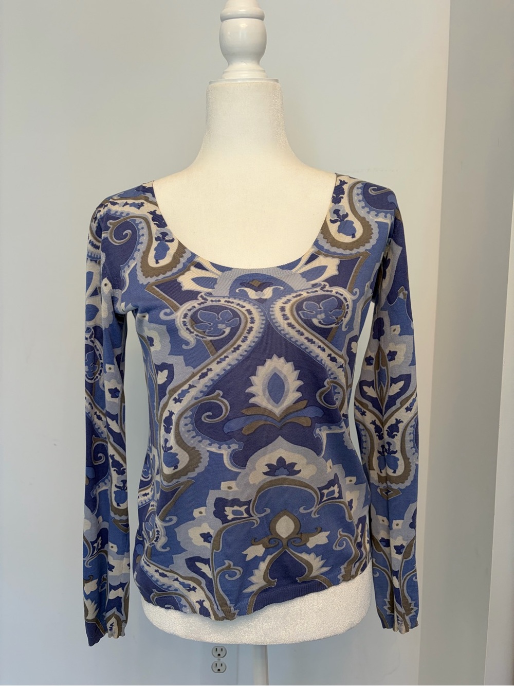 Altea Milano Italy Blue Paisley Scoop Neck Long Sleeve Top